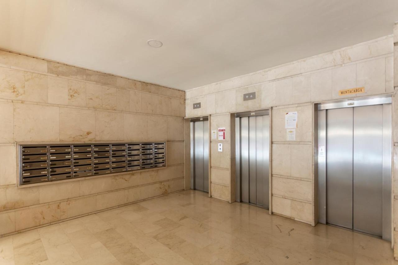 Menéndez Pelayo Sevilla Urban Exterior foto